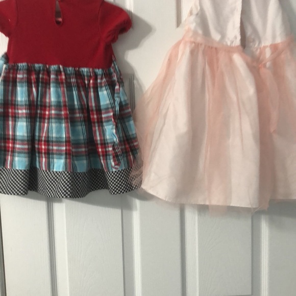 2 size 2 dresses 1 red 1 peach - Picture 2 of 3